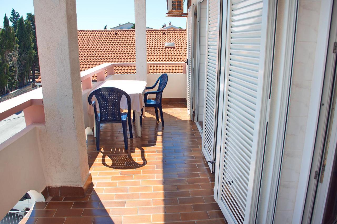 Apartmani Vidusin Novalja Εξωτερικό φωτογραφία