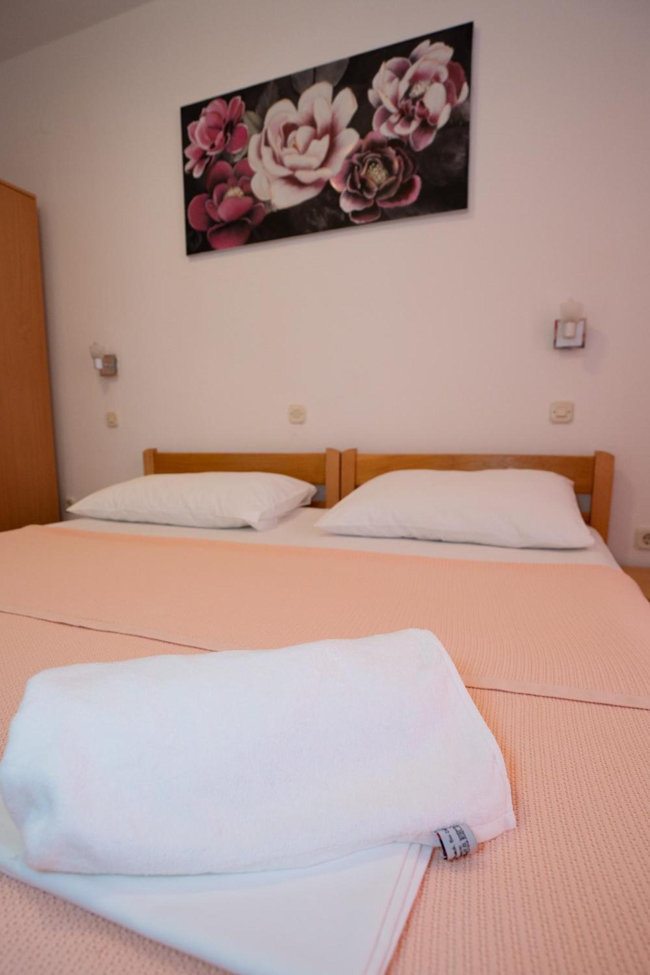 Apartmani Vidusin Novalja Εξωτερικό φωτογραφία