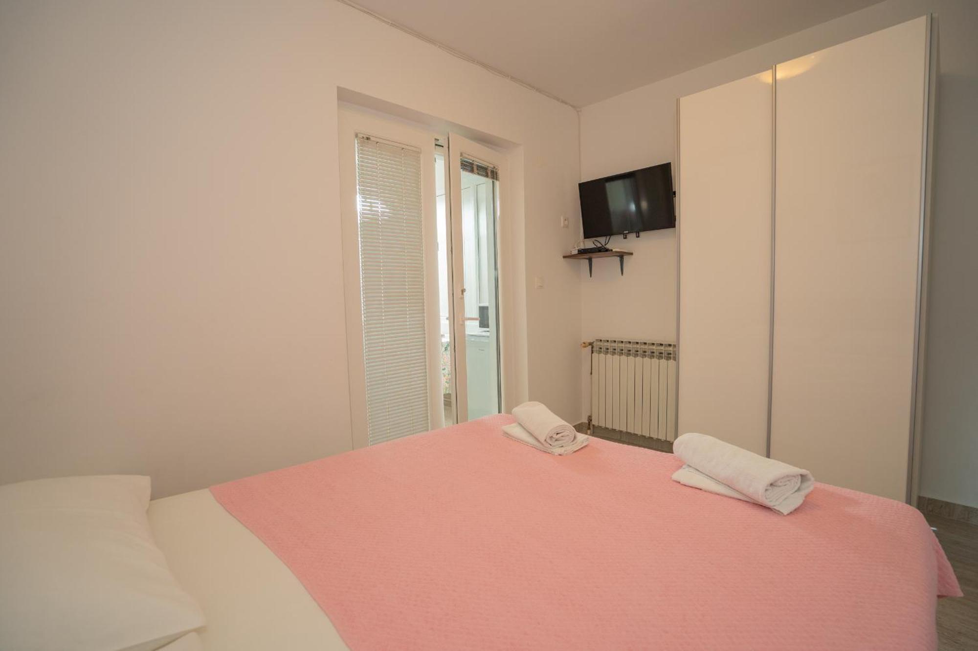 Apartmani Vidusin Novalja Εξωτερικό φωτογραφία